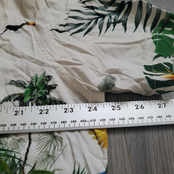 Guess Parrot Shirt Mens XXL Tropical Bird All Over Print Wrap Colorful Beach - Picture 5 of 8